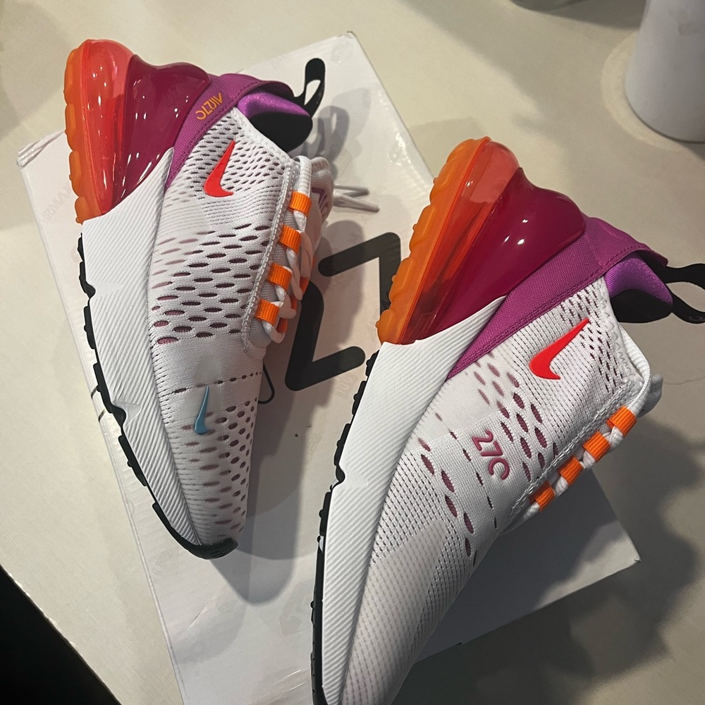 Nike Air Max 270